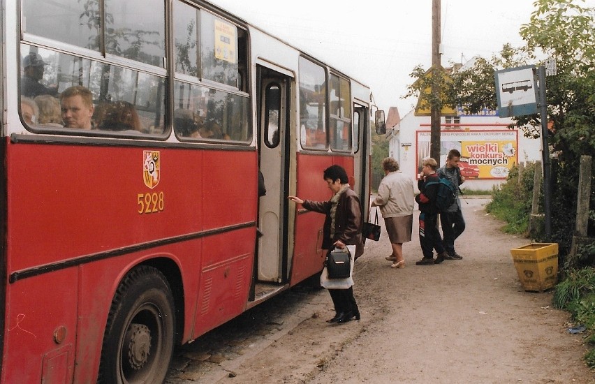 Zobaczcie, jak wyglądała komunikacja we Wrocławiu ponad 20...