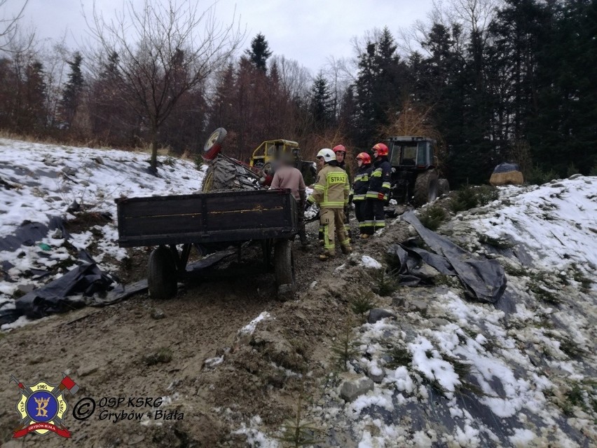 Tragedia w Grybowie. 35-latek zginął przygnieciony ciągnikiem