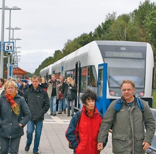Każdego dnia do Świnoujścia przyjeżdża średnio 25 pociągów UBB.