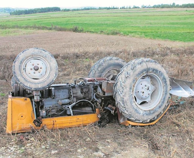 Wypadek w gminie Kozłów. Zginął 57-letni mężczyzna