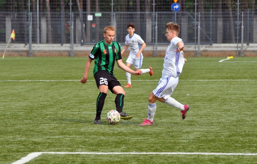 4 liga podkarpacka. Stal II Mielec rozgromiła rezerwy Stali Stalowa Wola 6:1! [RELACJA, ZDJĘCIA]