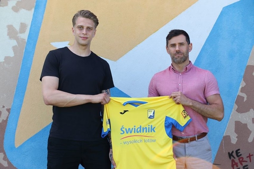 MKS Avia Świdnik poinformowała o zakontraktowaniu drugiego nowego zawodnika na kolejny sezon 