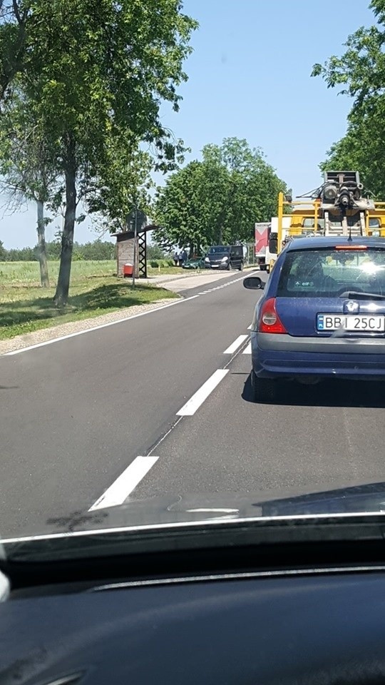 Ploski. Wypadek na DK 19. Zderzyły się trzy osobówki i tir (zdjęcia)