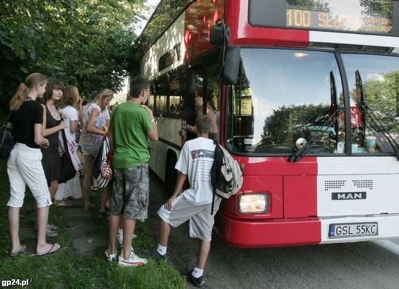 Sobotnie imprezowe kursy będzie wykonywał piętrowy autobus Nord Expressu