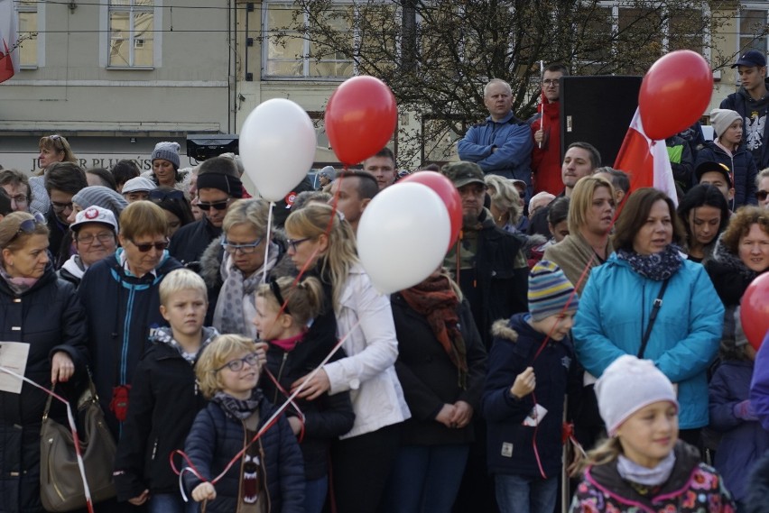 Poznaniacy świętują 100. rocznicę odzyskania niepodległości...