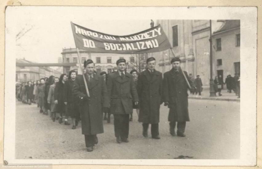 Manifestacja w Lublinie, prawdopodobnie z 1950 roku.