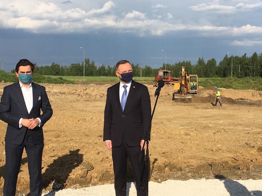 Prezydent Andrzej Duda w Staszowie: - Tu jest Polska o jakiej marzymy [ZAPIS TRANSMISJI] 