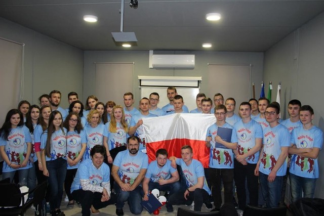 Uczniowie Zespołu Szkół nr 1 im. Legionów Polskich w Kozienicach odbyli praktyki zawodowe w Portugalii w ramach programu Erasmus Plus.