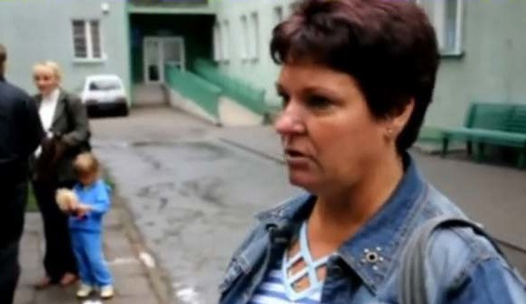 - Chcieliśmy kupić wieniec już na miejscu, aby w drodze kwiaty się nie zniszczyły. Już wsiadamy do samochodu, a tu znów telefon: "Mama żyje&#8221; - opowiada Marianna Sadowska - Skorupa.