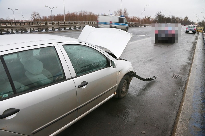 Wrocław: Ślisko i ciasno na drogach. Mnóstwo stłuczek