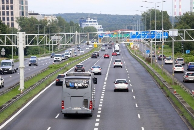 Ustawa o ruchu drogowym. Projekt zaostrzający kary dla kierowców trafi teraz do Komisji Infrastruktury