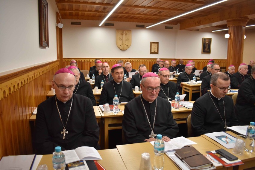 Zakopane. Episkopat Polski obraduje pod Giewontem. Rozpoczęło się 392. plenarne zebranie biskupów