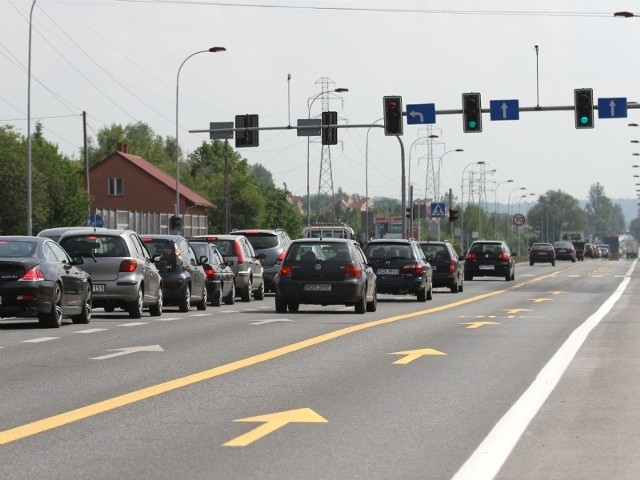 Al. Sikorskiego w Rzeszowie jest pierwszą, na której uruchomiono buspas.