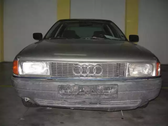 AUDI 80 1.8 Kat. 89 S (LPG) 1989 1781 ccm 1300,00 zł