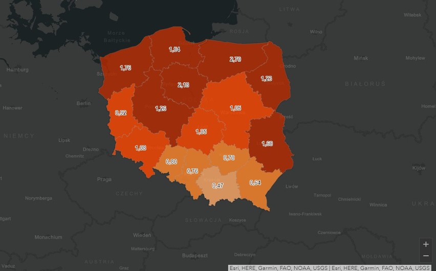 Liczba nowych zakażeń w województwach w przeliczeniu na 10...