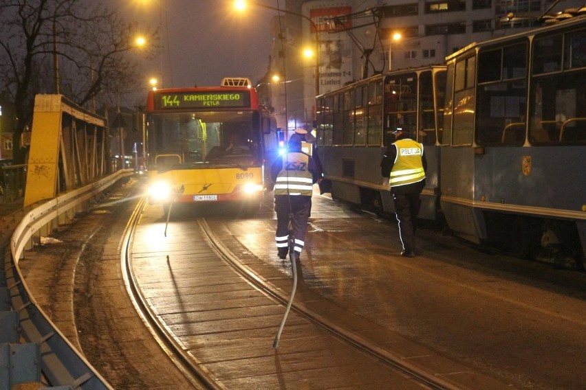 Awaria trakcji na moście Trzebnickim