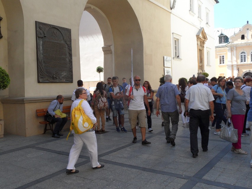 Uczestnicy Światowych Dni Młodych przybywają Na Jasna Górę