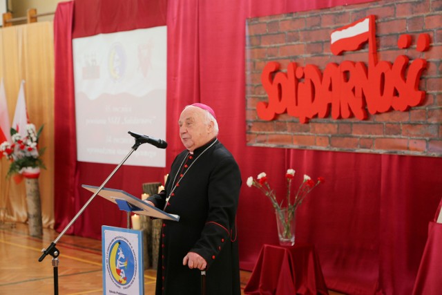 Arcybiskup Stanisław Szymecki jest wciąż aktywny. W grudniu ub. roku m.in. uczestniczył w obchodach 35-lecia Solidarności