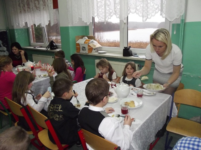 Wigilijne spotkanie w SP w Słosinku