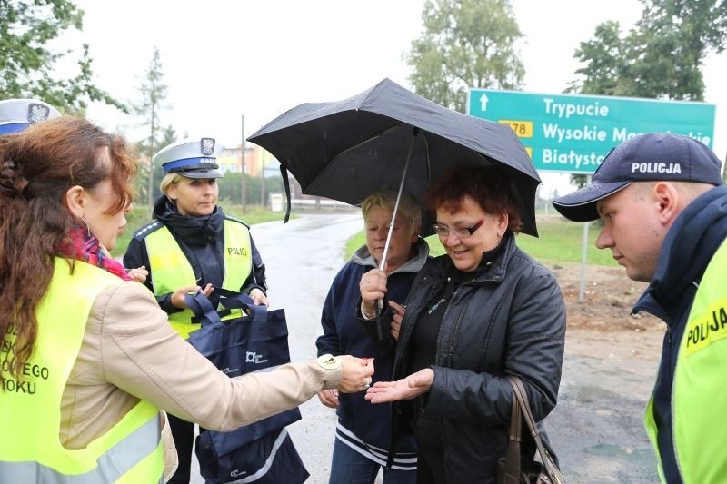 Policja rozdawała odblaski w Księżynie