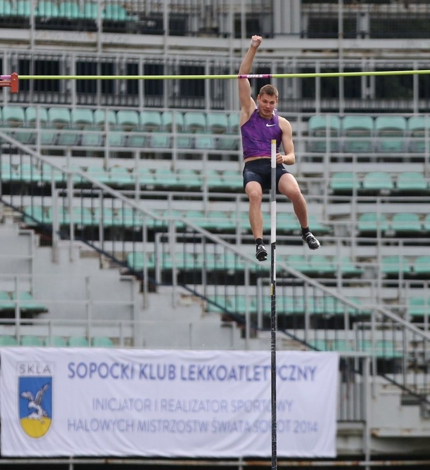 W Sopocie gwiazdom lekkoatletycznym niska temperatura nie przeszkodziła [ZDJĘCIA]