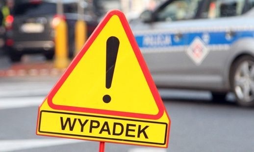 Do wypadku doszło na drodze krajowej nr 12 koło Przemkowa pod Szprotawą.