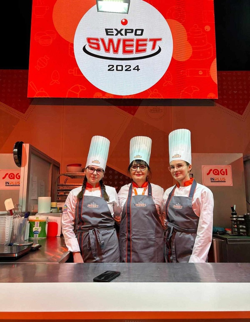 Uczennice Gastronomika ze złotym medalem w ogólnopolskim konkursie cukierniczym Expo Sweet 2024 [zdjęcia]