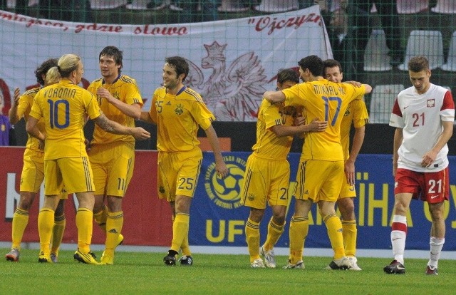 Polska zremisowała z Ukrainą 1:1. Bramkę straciliśmy w doliczonym czasie gry. Obyśmy podczas Euro 2012 nie popełniali takich błędów.