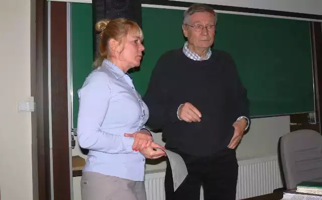 Pierwsze wydarzenie w ramach obchodów miało miejsce  w poniedziałek w murach Wyższej Szkoły Zawodowej w Tarnobrzegu, gdzie w południe rozpoczęło się spotkanie autorskie z doktorem Jerzym Zadęckim.