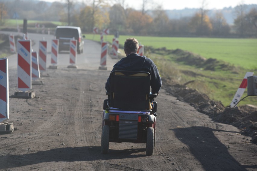 Wciąż trwa remont drogi wojewódzkiej nr 278 koło...