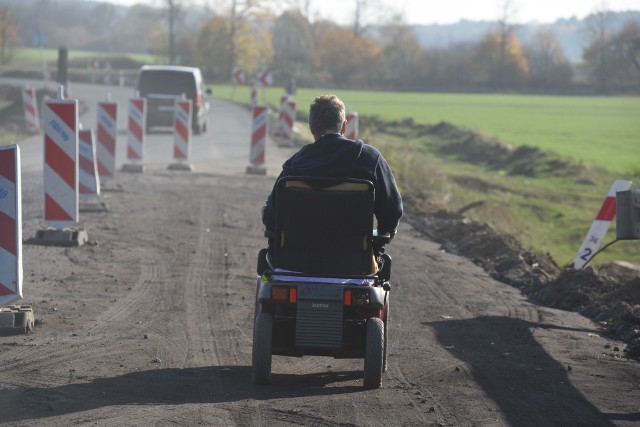 Wciąż trwa remont drogi wojewódzkiej nr 278 koło Trzebiechowa.