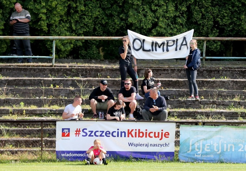 Olimpia Szczecin: do przerwy 0:1, po przerwie goli siedem [GALERIA]