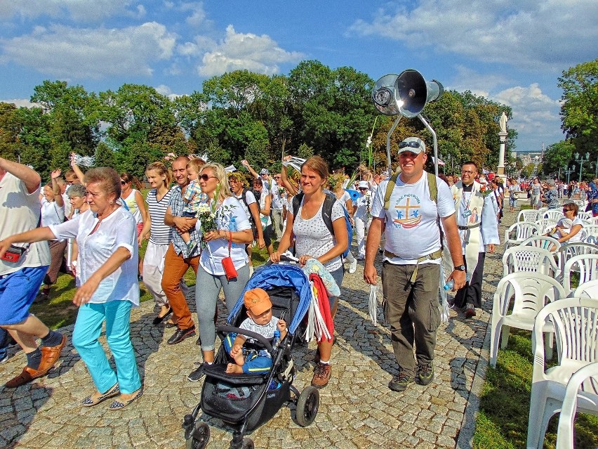 Pielgrzymka Łódzka 2016. Pielgrzymi z Łodzi na Jasnej Górze