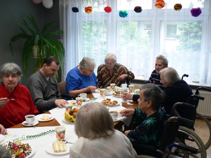 Helena Stec z Sandomierza skończyła 101 lat. W Domu Pomocy Społecznej w Sandomierzu urządzono jej wspaniałe przyjęcie