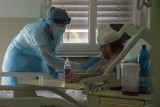 Czechy: stan wyjątkowy i ostre ograniczenia. Szpitale zakorkowane, błagania o szczepionki. Pacjenci będą leczeni w Polsce i Niemczech?