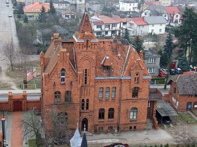 Budynek dawnego biurowca zostanie wyremontowany. Toruńskie Wodociągi chcą tam urządzić m.in. muzeum