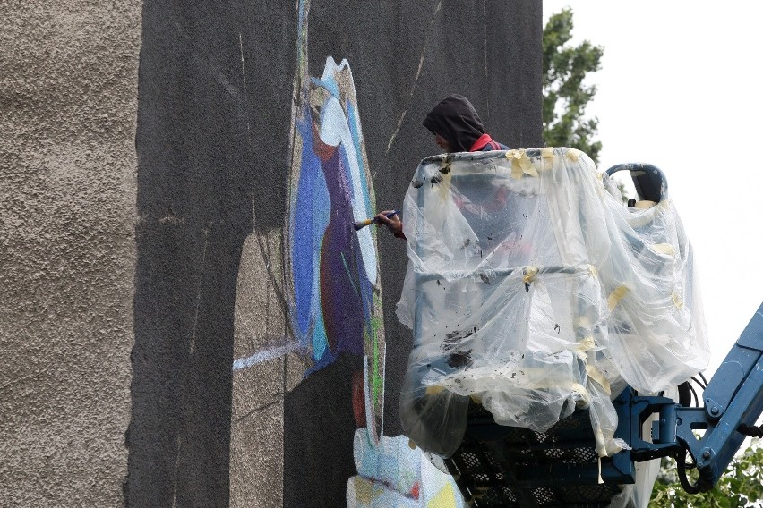 Traffic Design 2014. Znany artysta z Anglii malował mural w Gdyni [ZDJĘCIA]