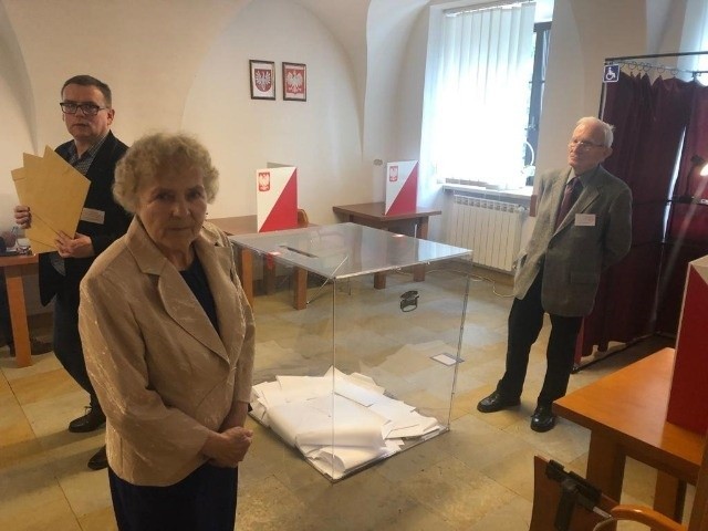 Wybory do Parlamentu Europejskiego 2019 w powiecie sandomierskim. Głosowanie w cieniu alarmu powodziowego
