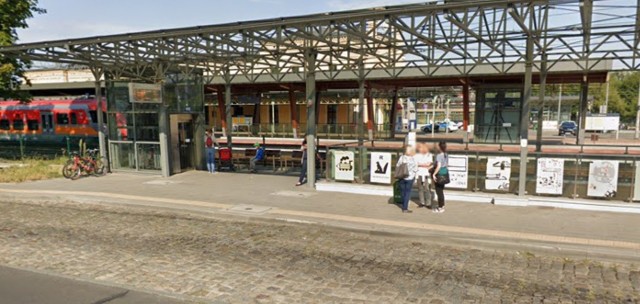 Zobacz w galerii dworce kolejowe w Kujawsko-Pomorskiem z Google Street View