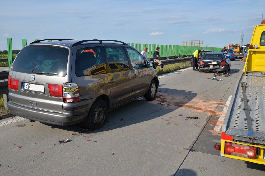Wrocław: Wypadek na autostradzie A4. Korek miał ponad 10 km (ZDJĘCIA)