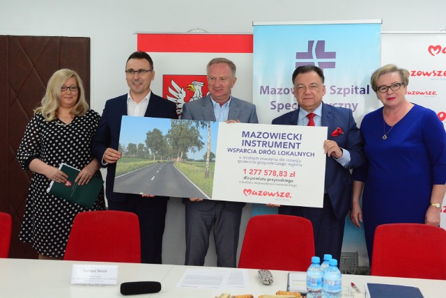 Na przebudowę drogi powiat przysuski dostał blisko 1,3 miliona złotych dotacji z budżetu samorządu Mazowsza.