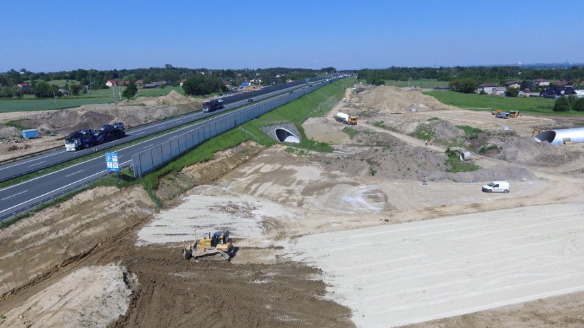 Autostradowy Węzeł Niepołomice powstaje od jesieni 2018...