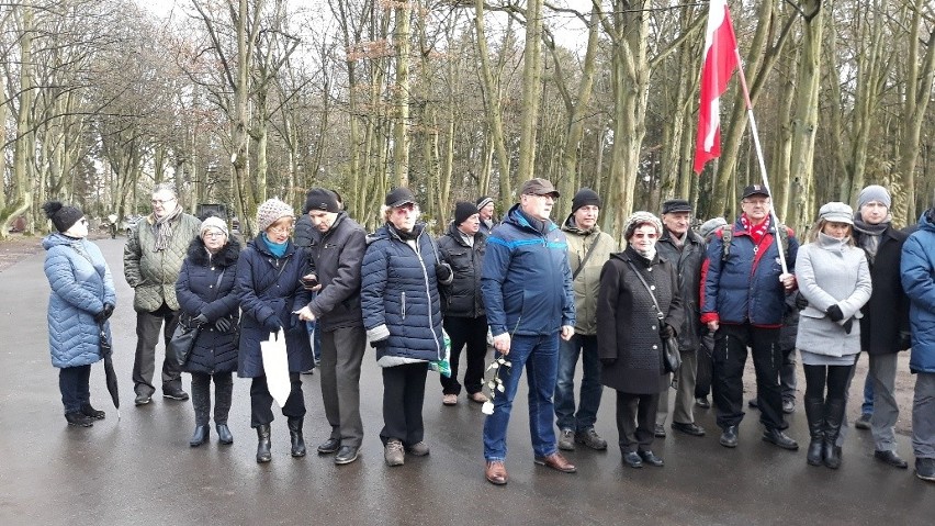 Szczecin: Odsłonili Pomnik Ofiar ukraińskich nacjonalistów [ZDJĘCIA]