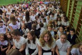 Wojewódzkie zakończenie roku szkolnego w Szkole Podstawowej nr 2 w Kłobucku ZDJĘCIA, FILM