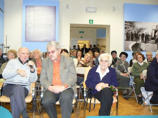 Podczas promocji pamiętnika Zdzisława Paulego sala Muzeum Historii Kielc była pełna