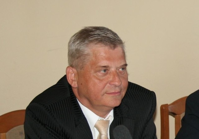 Marek Kamiński jest radnym powiatu od 12 lat. W tej kadencji pełni funkcję wiceprzewodniczącego rady
