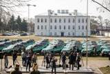 Blisko 60 nowych pojazdów terenowych przekazano w Białymstoku Straży Granicznej
