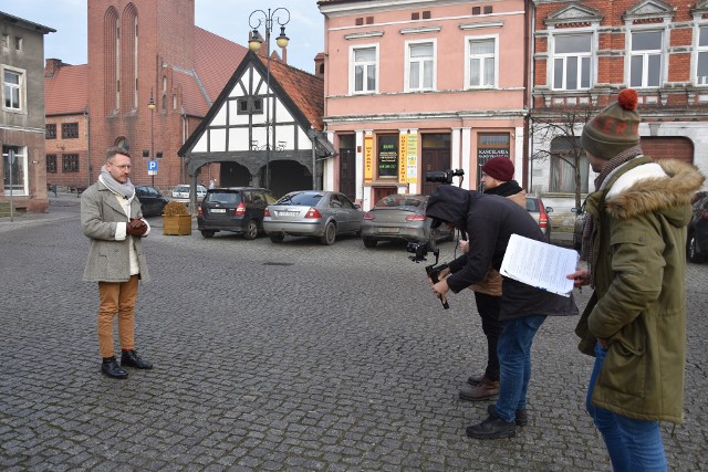 Przewodnik i znawca historii regionu Artur Dobiegała prezentował szczególnie ważne miejsca dla historii sprzed 100 laty.