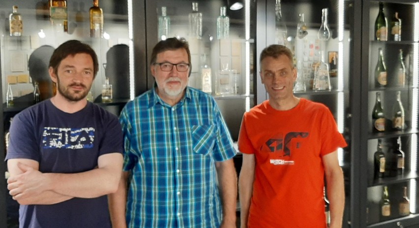 (Od lewej) Łukasz Szymański, Adam Łukawski i Mirosław...