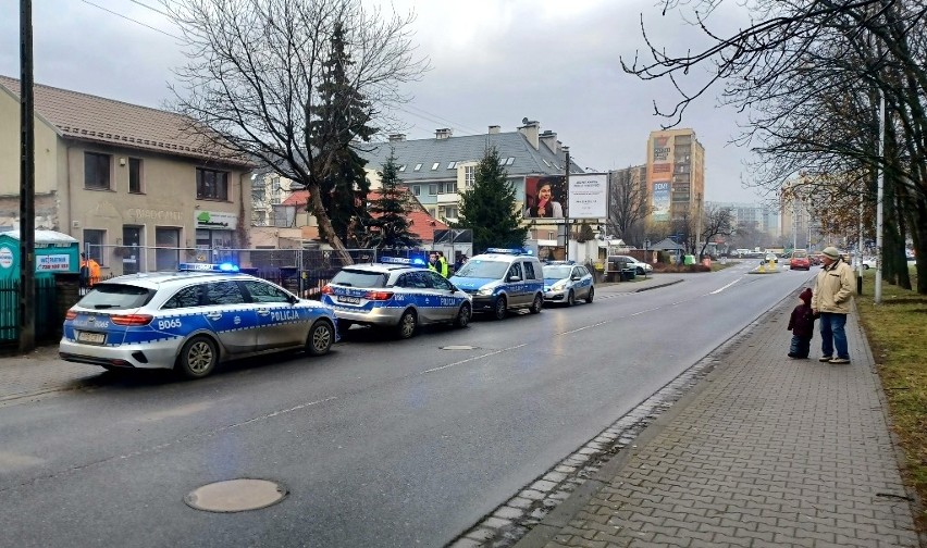 Akcja policji na ul. Strońskiej we Wrocławiu 14.12.2021